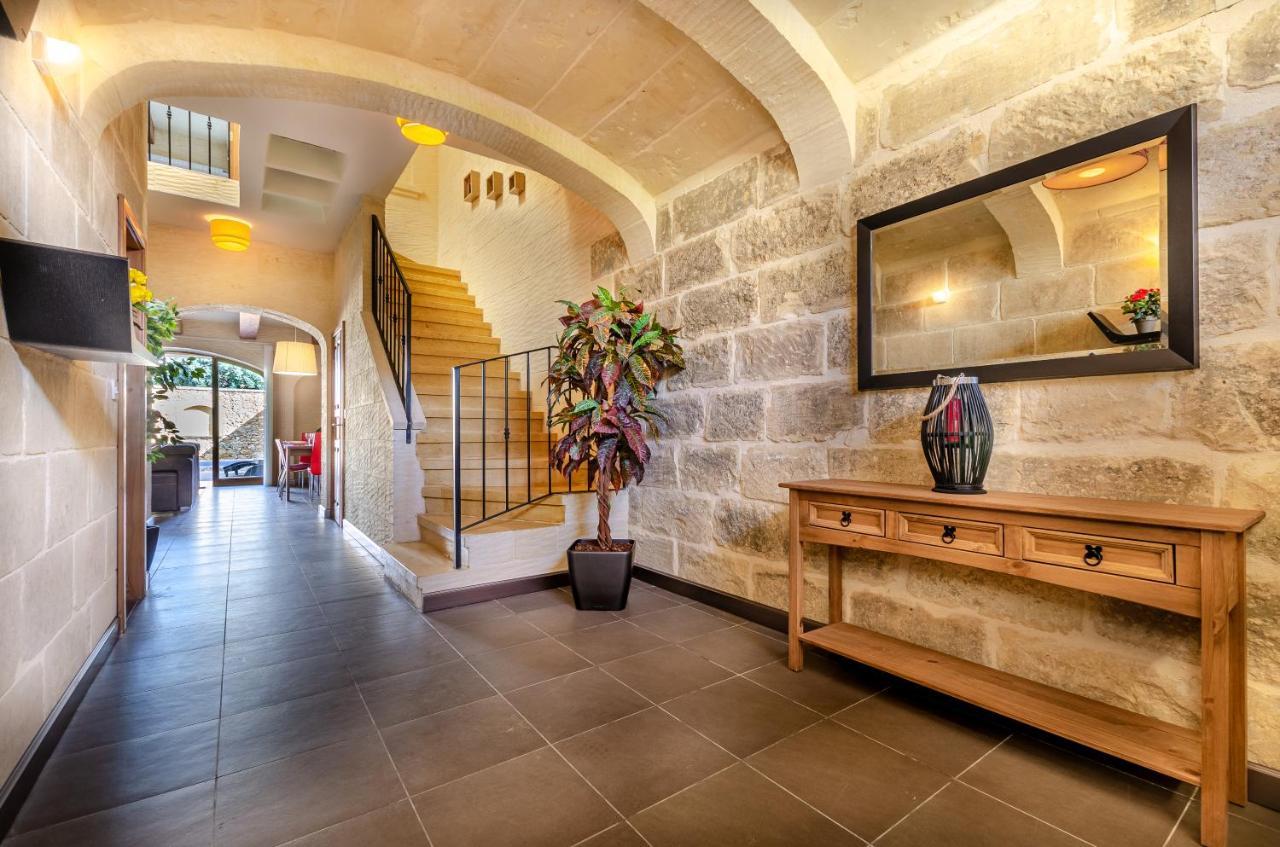 A Popular Pet Friendly Villa With A Pool, Gozo Xaghra Ngoại thất bức ảnh