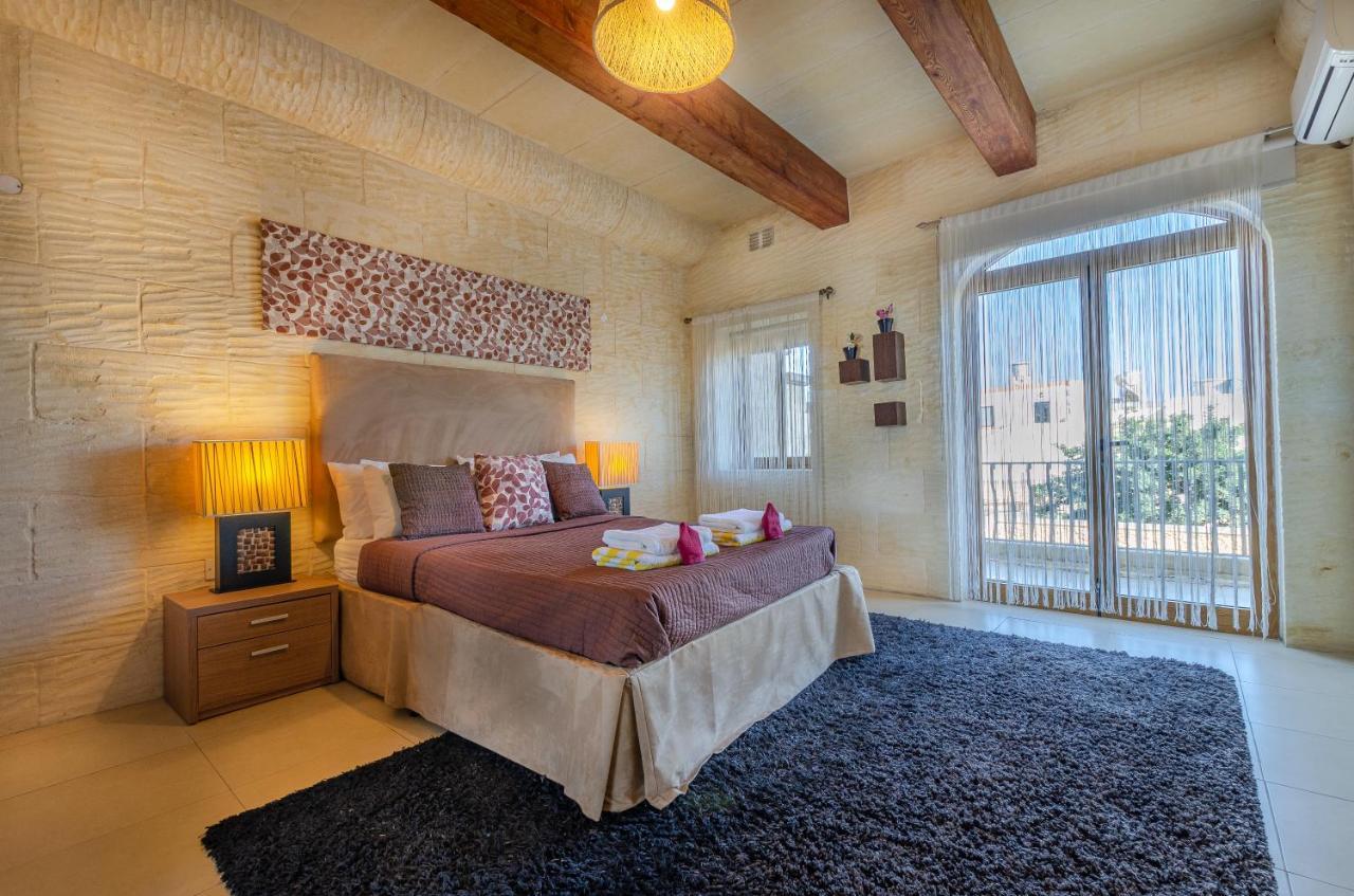A Popular Pet Friendly Villa With A Pool, Gozo Xaghra Ngoại thất bức ảnh