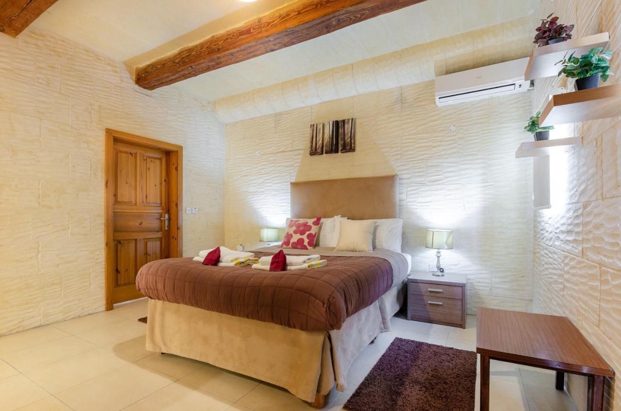 A Popular Pet Friendly Villa With A Pool, Gozo Xaghra Ngoại thất bức ảnh